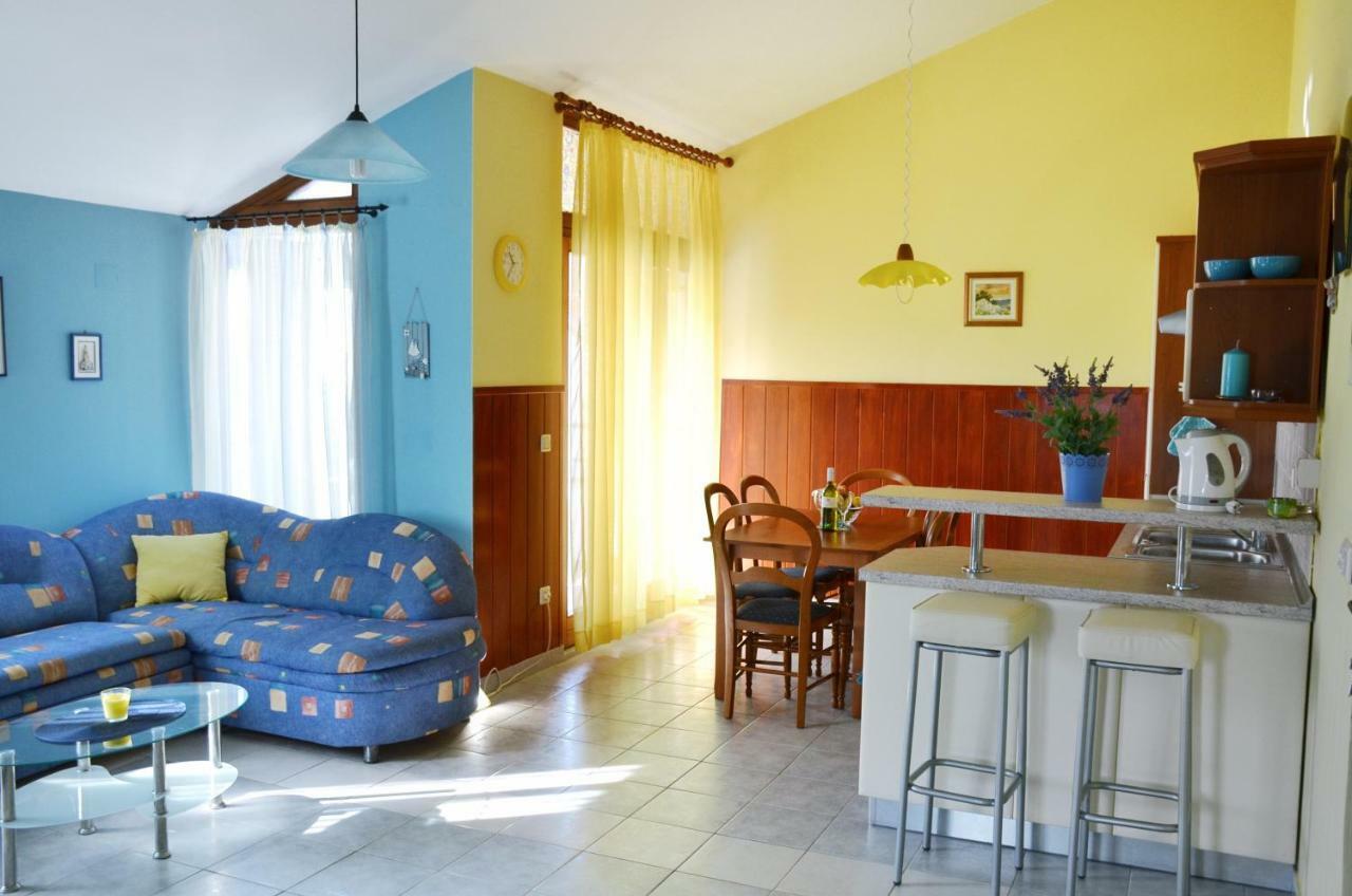דירות פורת Apartman I&A מראה חיצוני תמונה